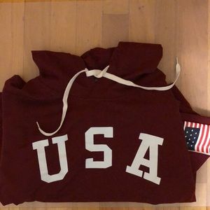 Long sleeve crop sweatshirt